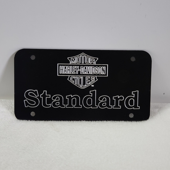 Harley Davidson H-D Black Metal Standard Motorcycle Engraved License Plate NWOT - Picture 1 of 5